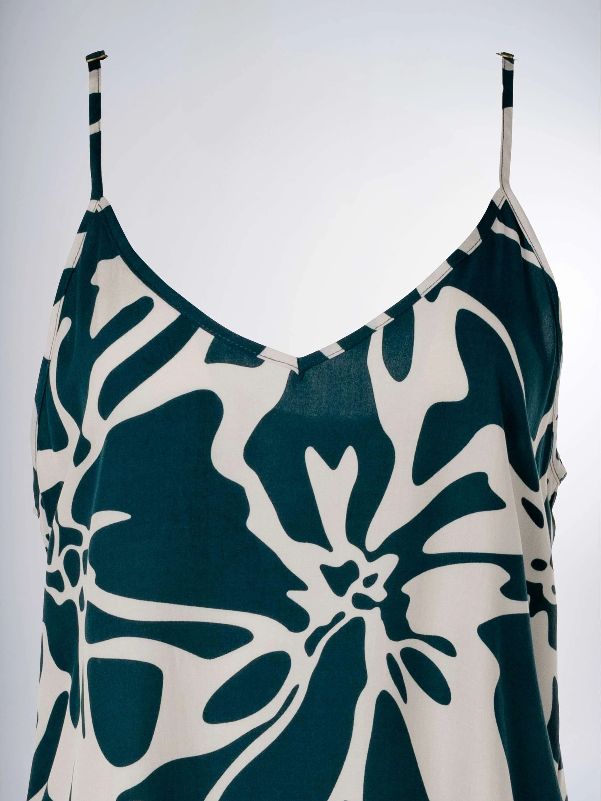 Top sin manga estampado Linell, color verde, para Damas - Image 4