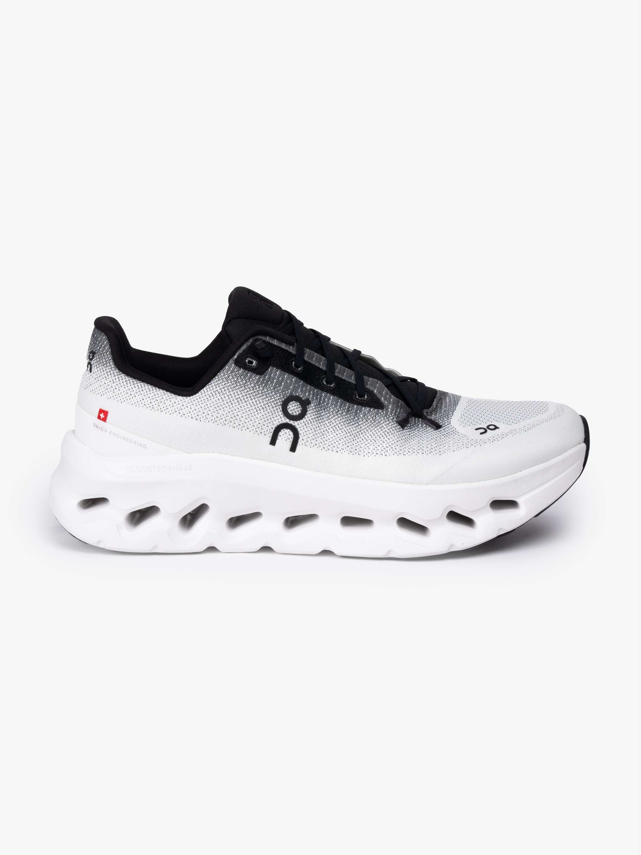 Zapatos deportivos Cloudtilt, color Negro con Blanco, Para Caballeros