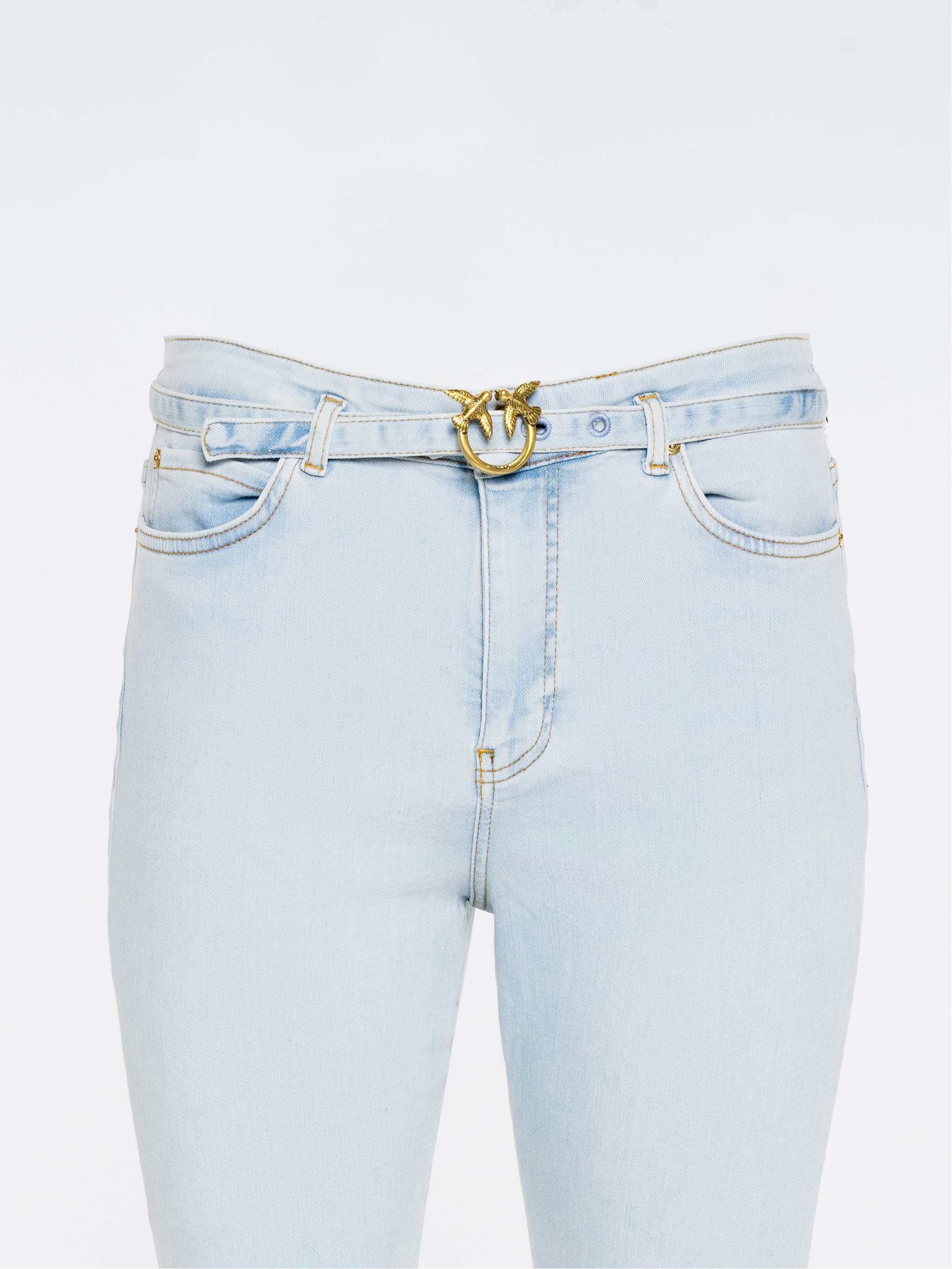 Jeans Flora Flare, color azul claro, para Damas - Image 4