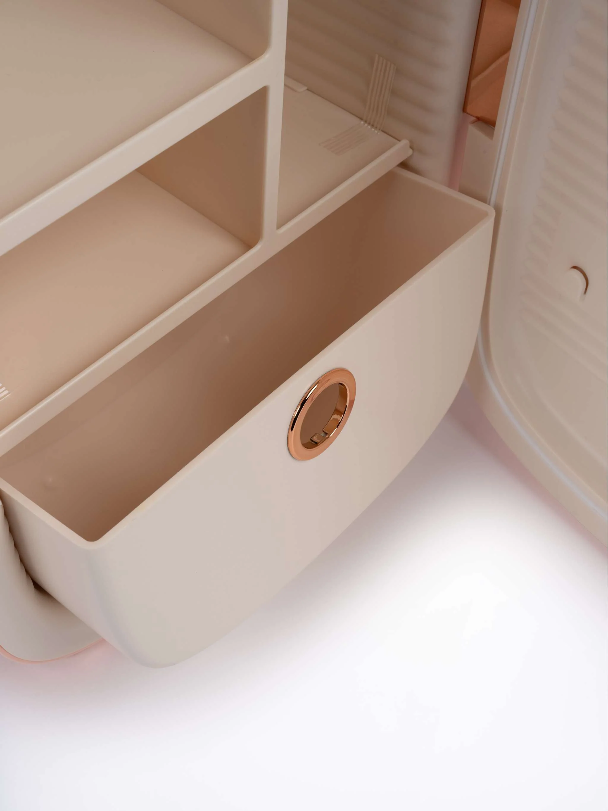 Mini Refrigerador termoeléctrico Cosmético de 12 litros - Image 6